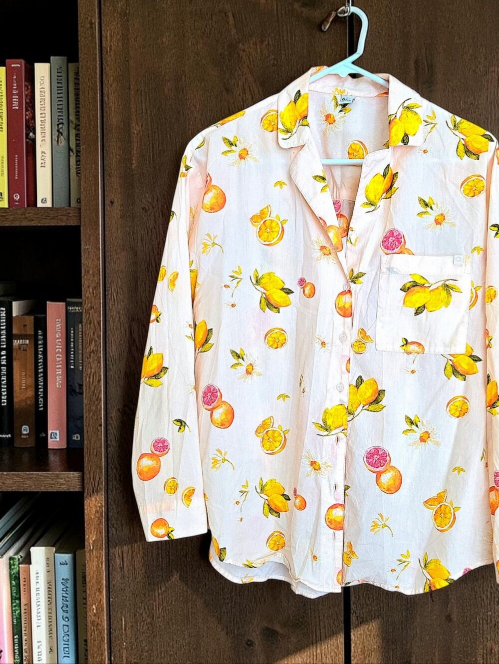 O.N.L.Y  (Old Navy Loves You)  multicoloured citrus print button up shirt Size M